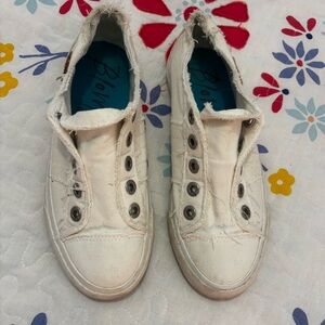Blowfish Cream Slip-On Sneakers